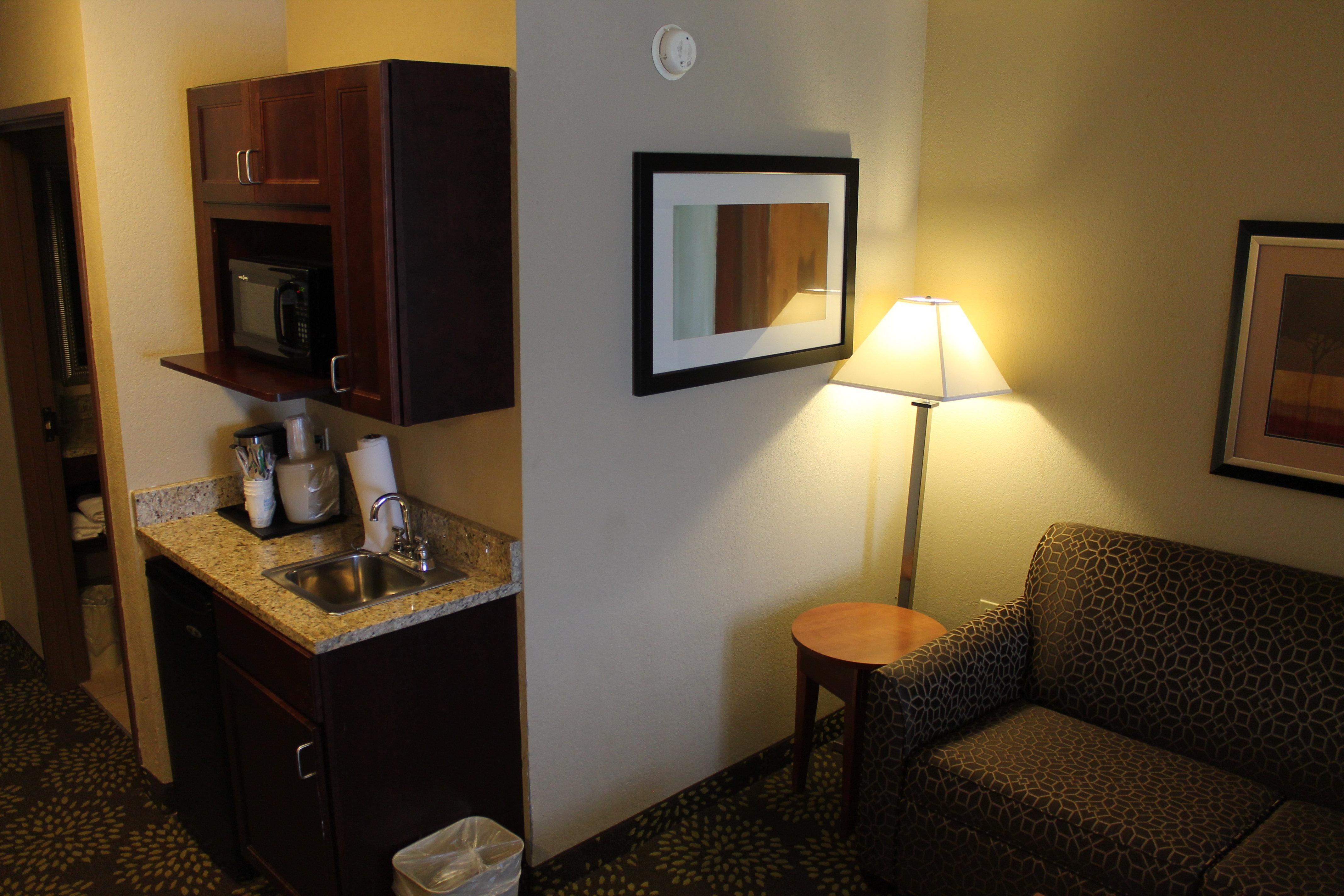 Holiday Inn Express Hotel & Suites Starkville, An Ihg Hotel Esterno foto