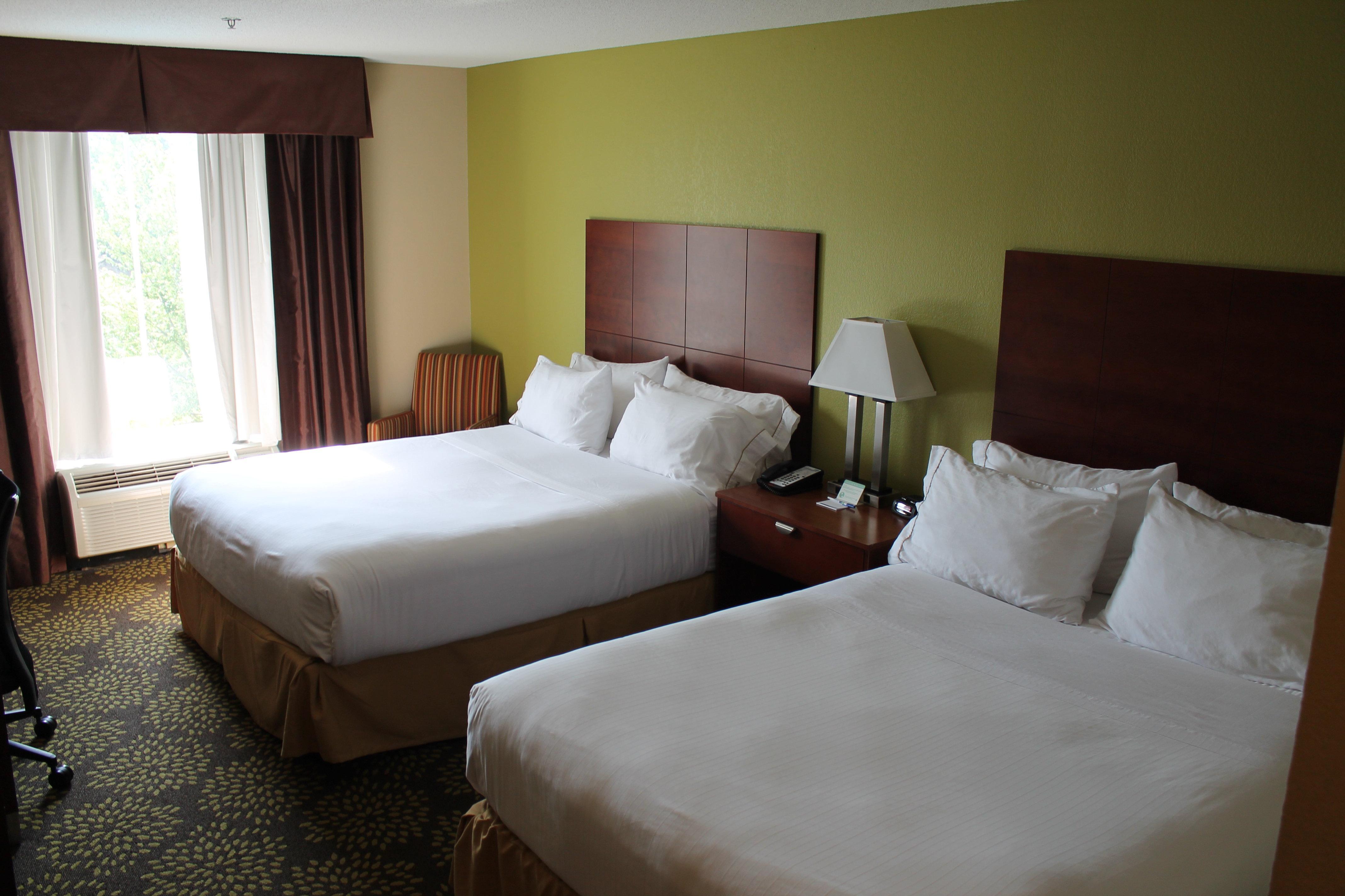 Holiday Inn Express Hotel & Suites Starkville, An Ihg Hotel Esterno foto