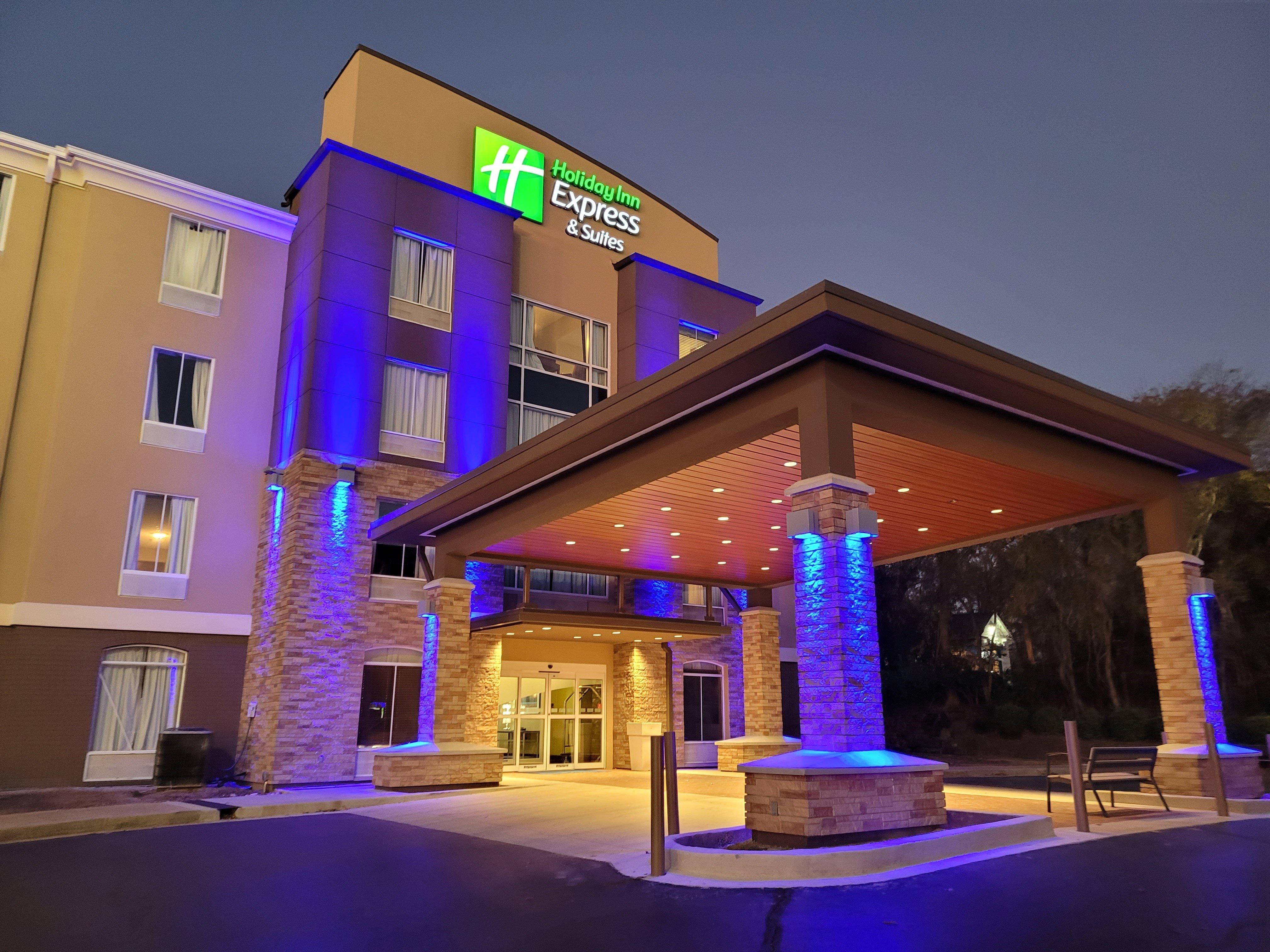 Holiday Inn Express Hotel & Suites Starkville, An Ihg Hotel Esterno foto