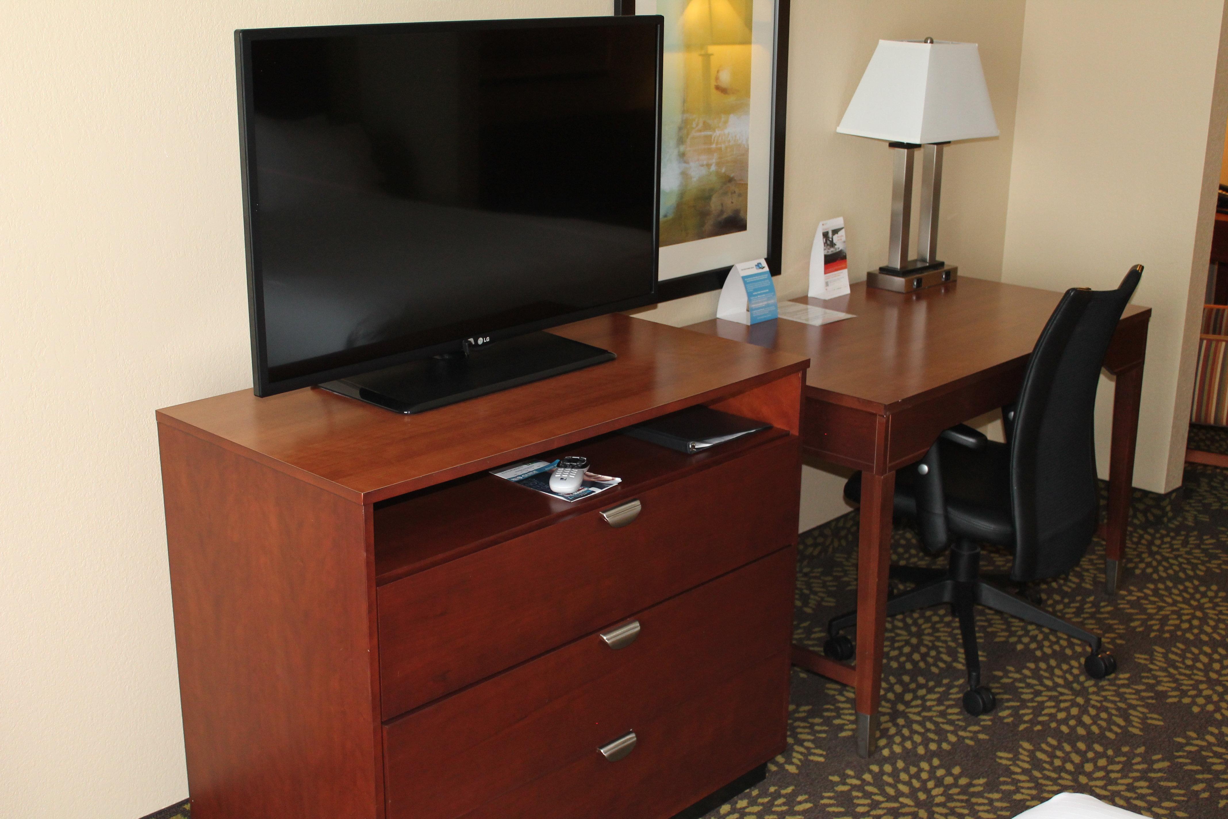 Holiday Inn Express Hotel & Suites Starkville, An Ihg Hotel Esterno foto