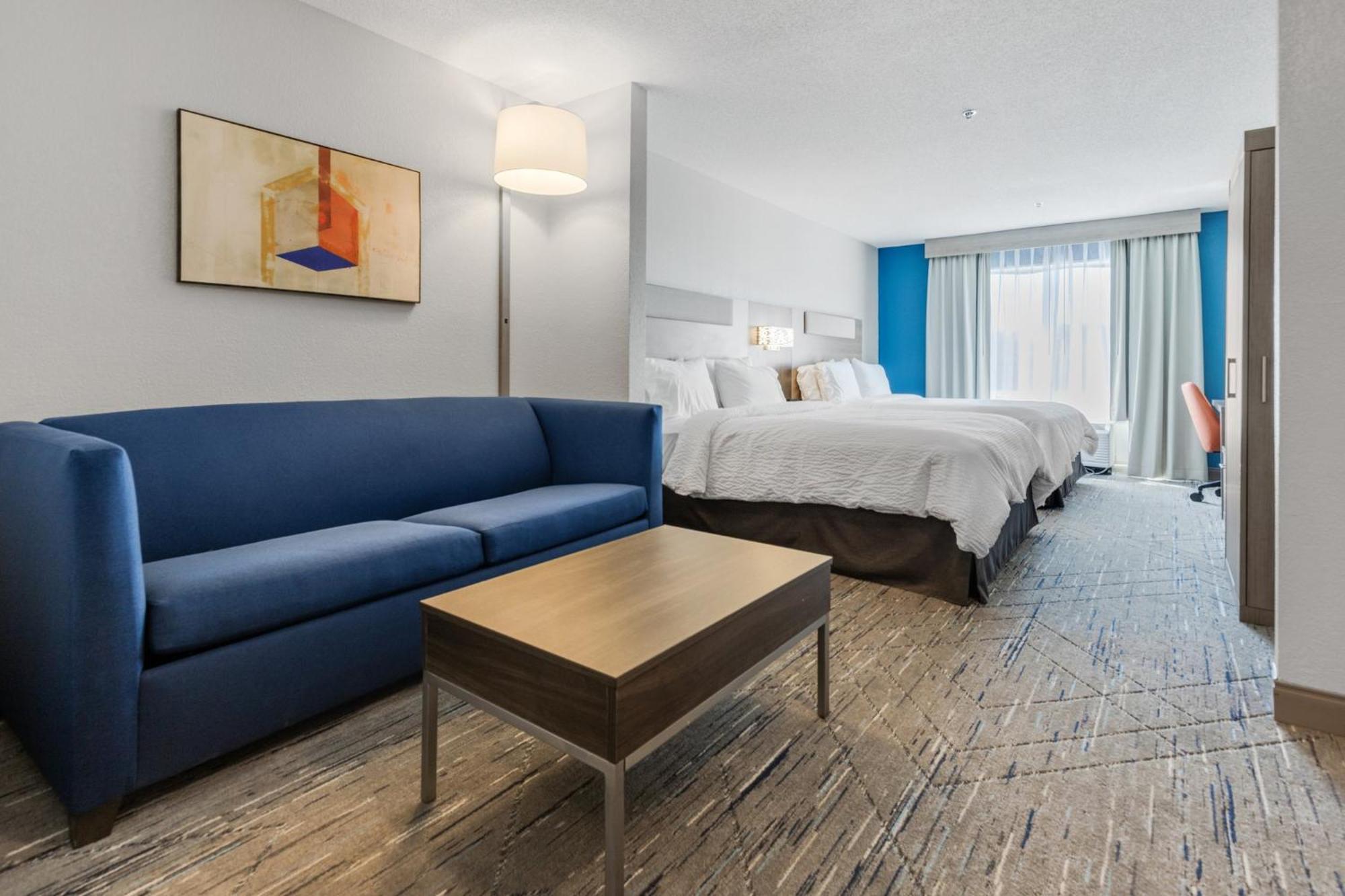 Holiday Inn Express Hotel & Suites Starkville, An Ihg Hotel Esterno foto