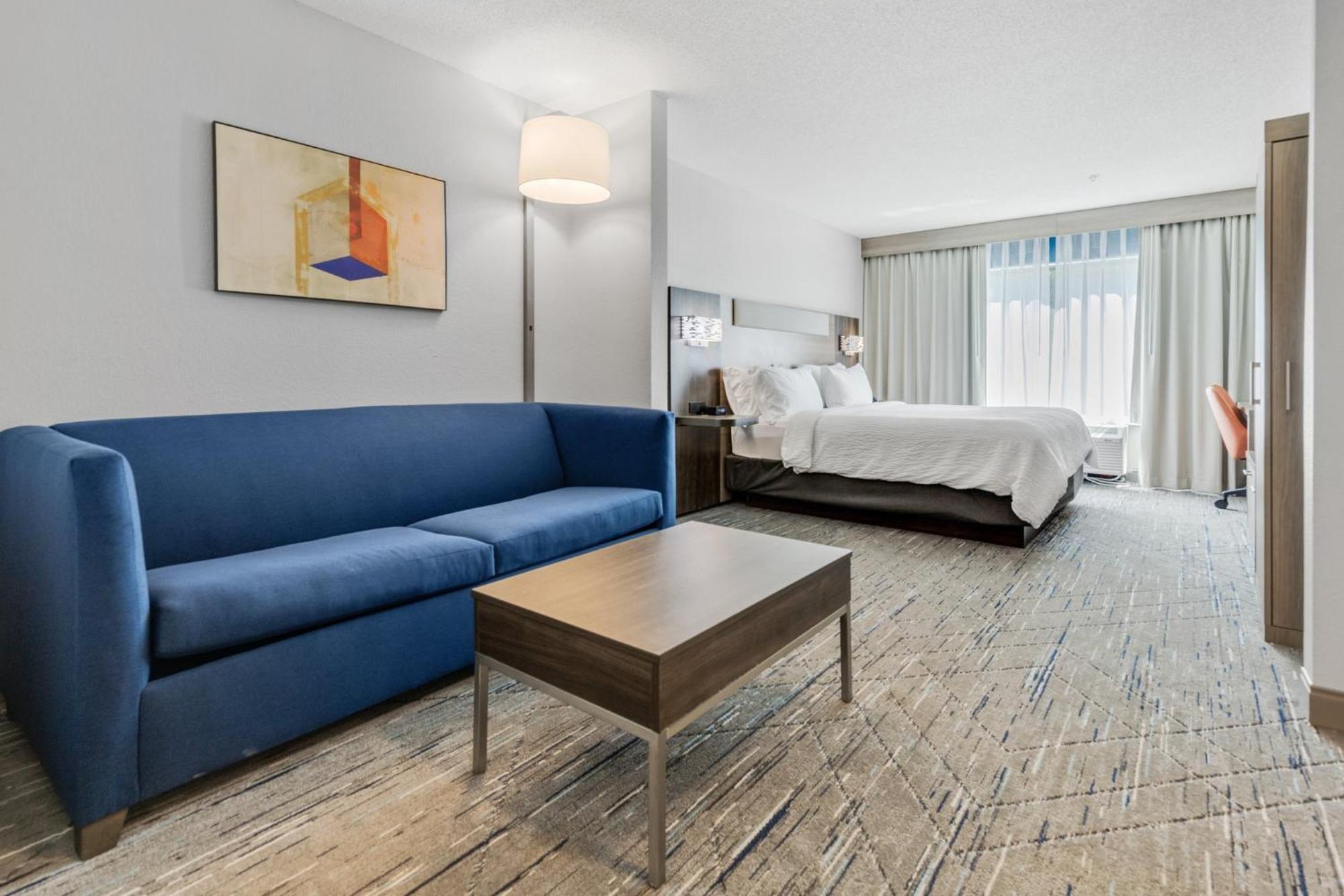 Holiday Inn Express Hotel & Suites Starkville, An Ihg Hotel Esterno foto
